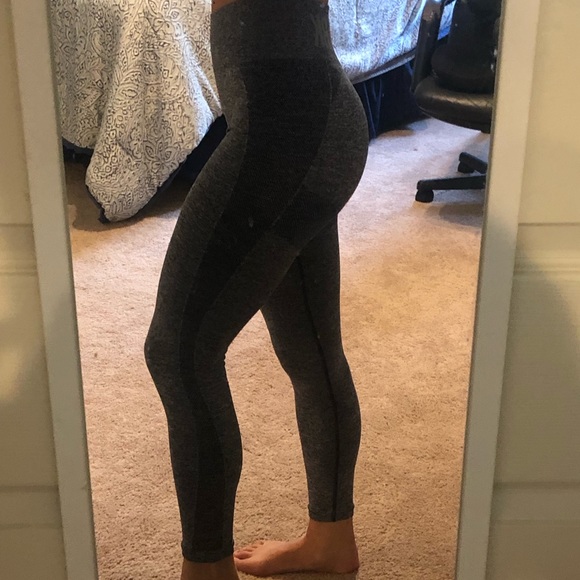 GYMSHARK LEGGINGS - Picture 5 of 7